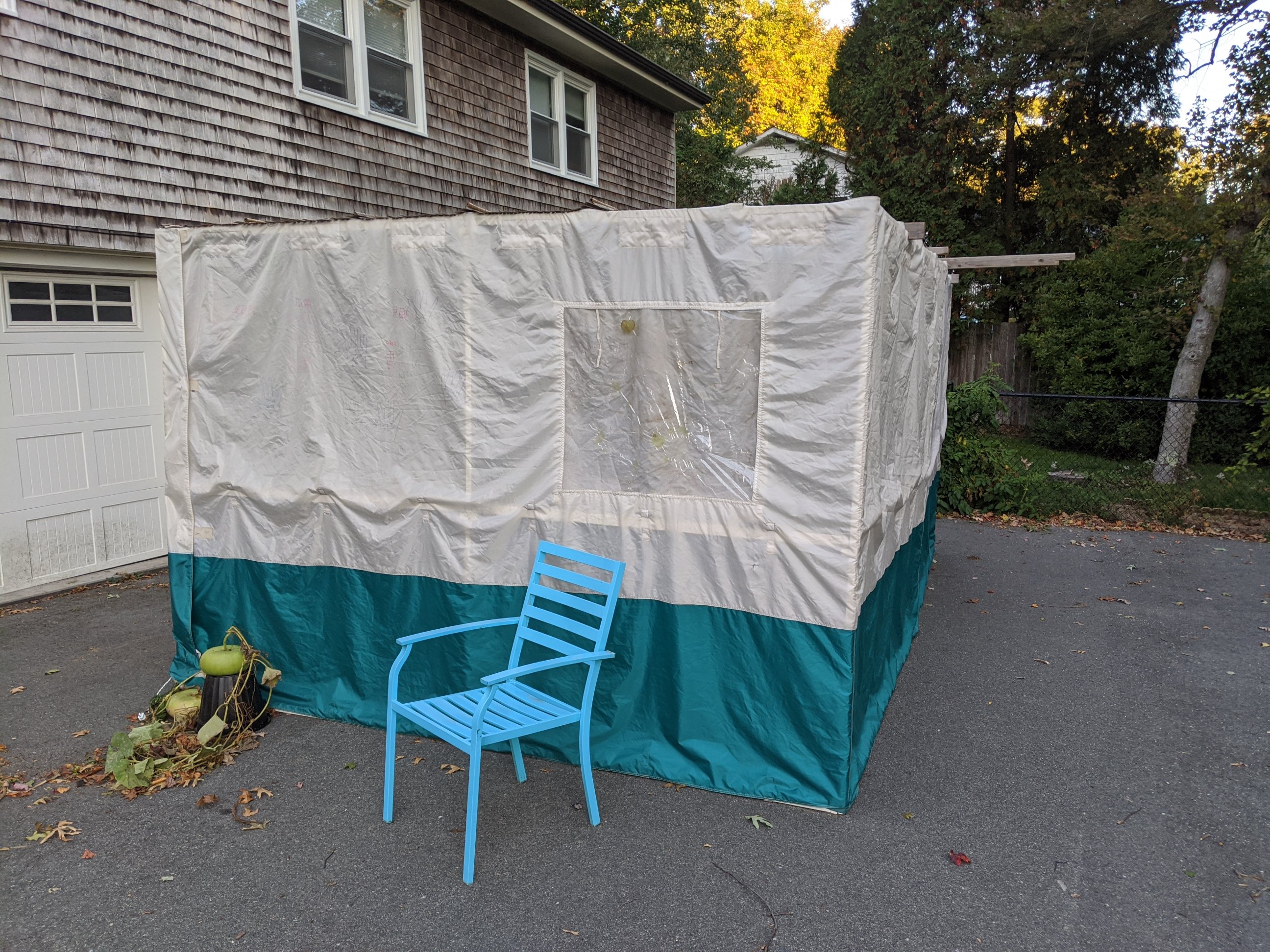 Sukkah 1